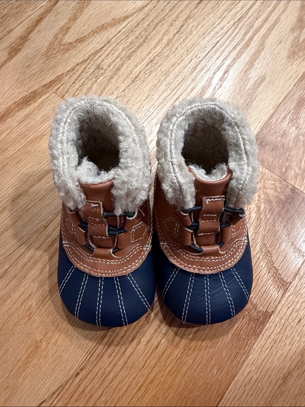 Robeez First Kicks Infant Navy and Brown Faux-Shearling Winter Boots